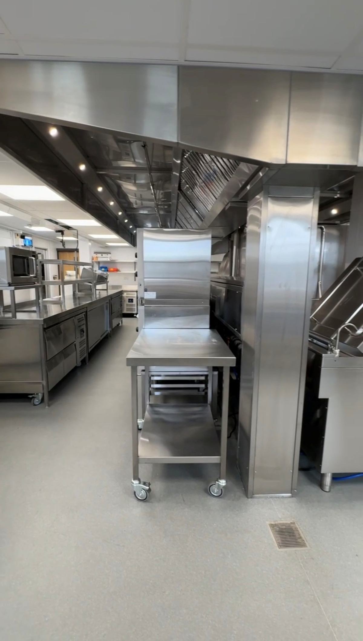 Games Workshop Nottingham kitchen — completed fully electric installation with bespoke stainless steel canopy system