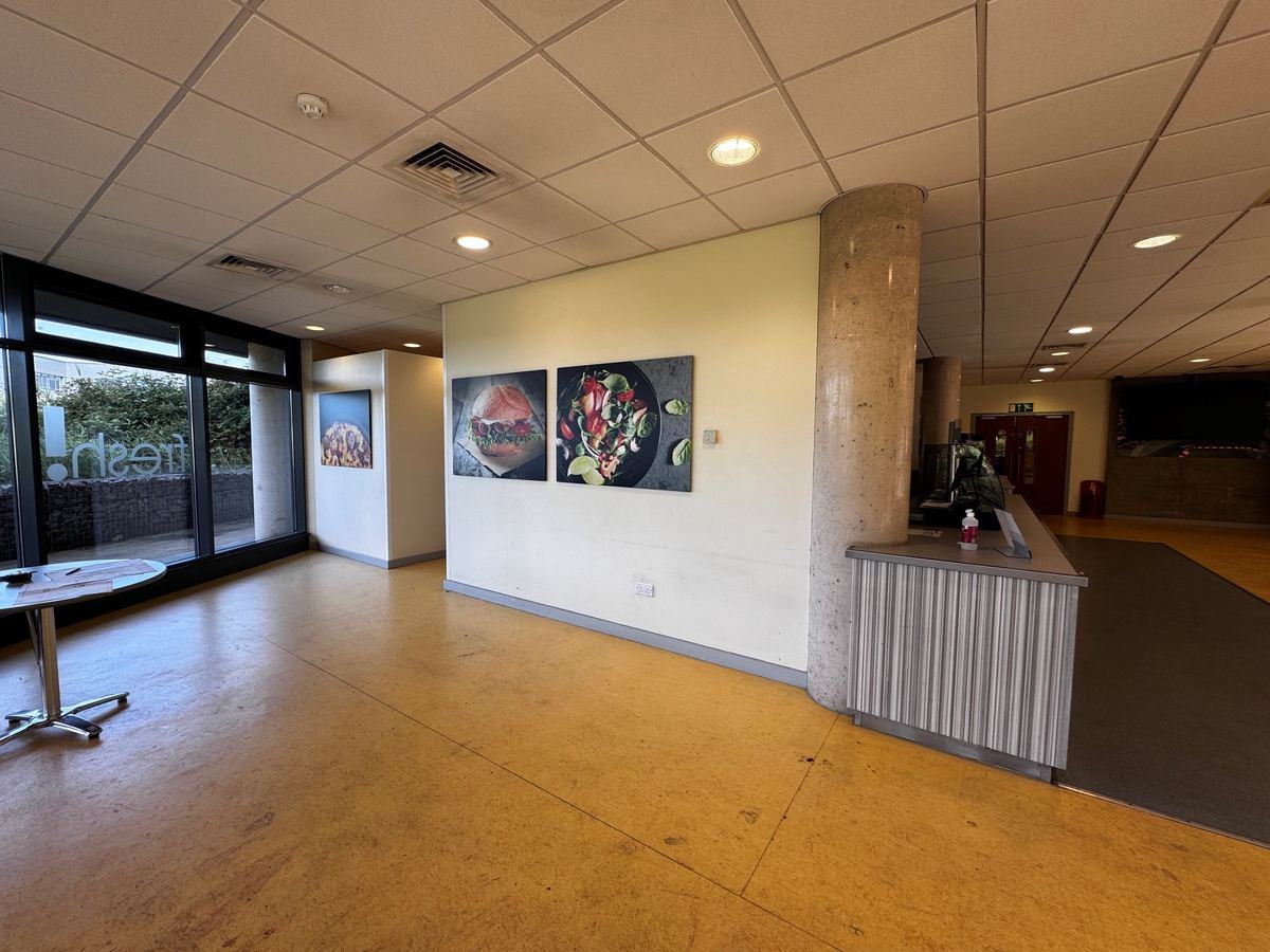 Nottingham College — completed extended servery enabling dual-side service for students