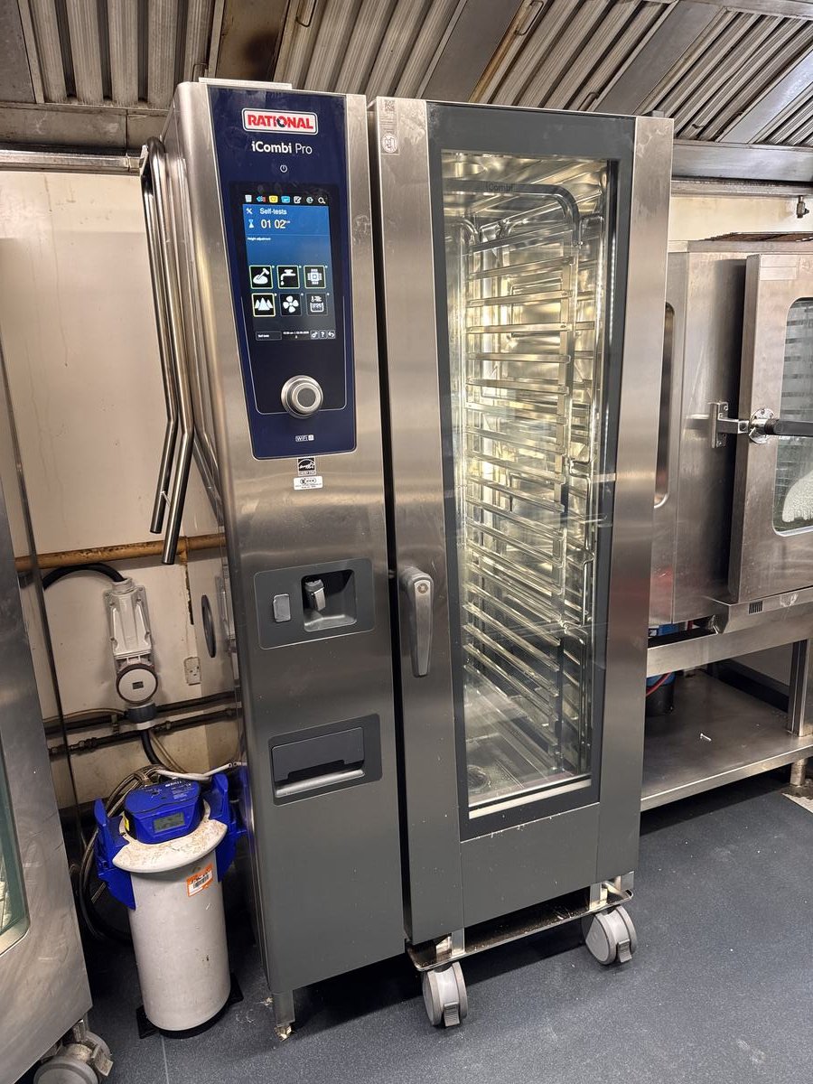 Colwick Hall, Nottingham — Rational iCombi Pro 20-grid combination oven installed by Castle Catering Engineers